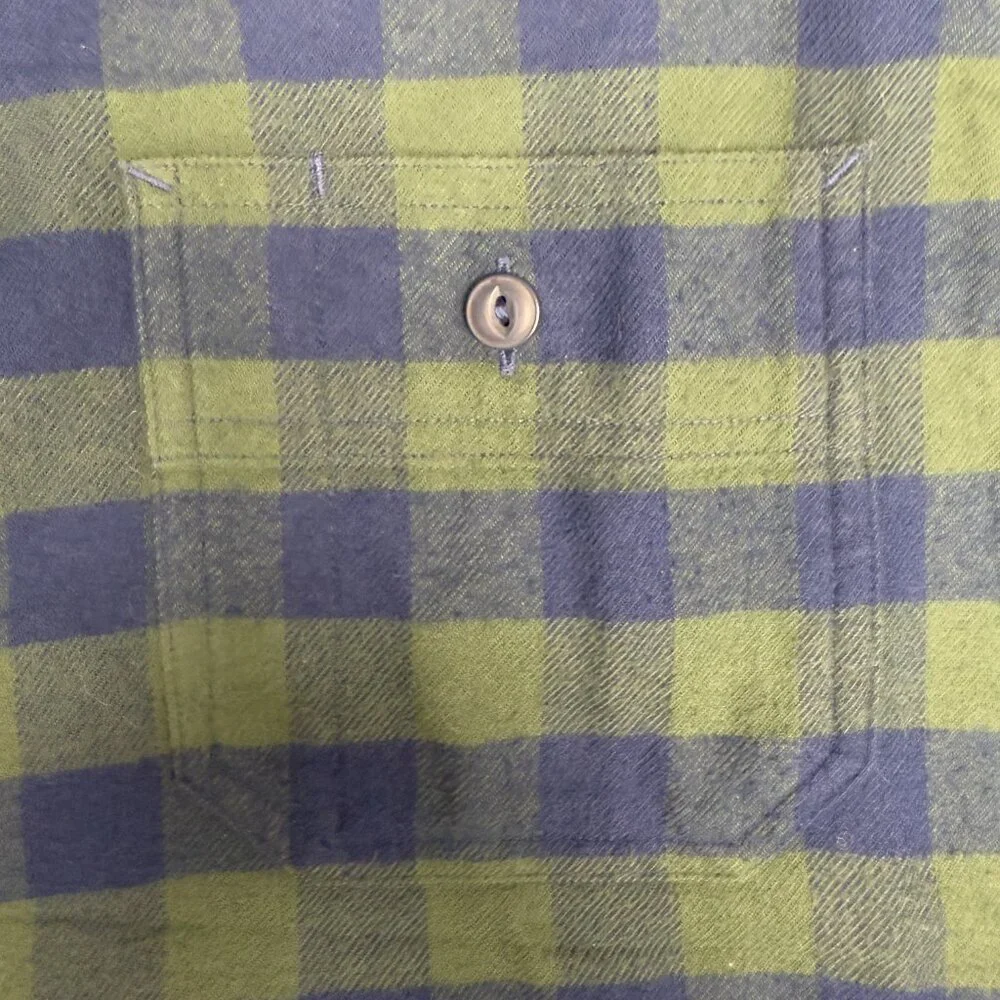 EUC Men's J. CREW Flannel Button Down Camp Shirt Navy and Green Gingham | Size L